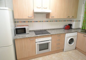 Nova Pineda 2hab:300m La Pineda’s beach,centre-Pools-Playground-Free Wifi,parking,linen