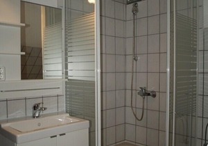 spacious apartment, quiet central location, 5 minutes walk to the beach in Horumersiel