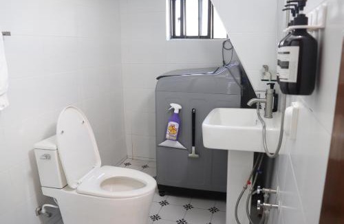 Suwon Bed & Breakfast | 수원 정담집 Suwon Jeong Dam House