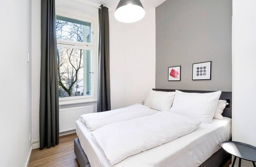 Mitte Apartment | 1-Bedroom Apartment 70sqm with a cozy living room(3)