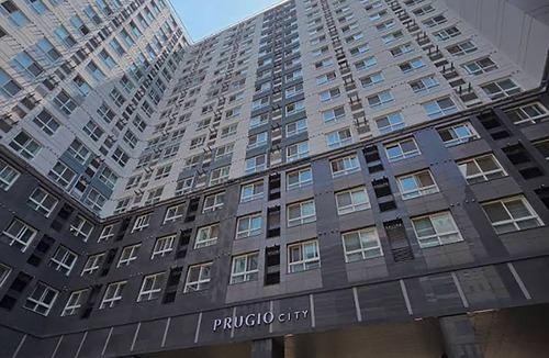 Yeoksam Apartment | 1 Min Walk to GANGNAM Station - City Suite - 1Bed 1Bath - Modern Comfort