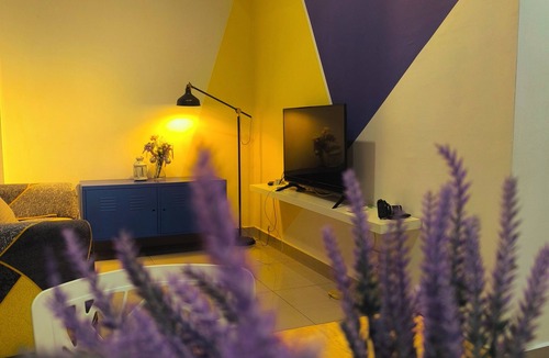 Medan Tuanku Condo | 10 mins from KLCC cozy place to stay