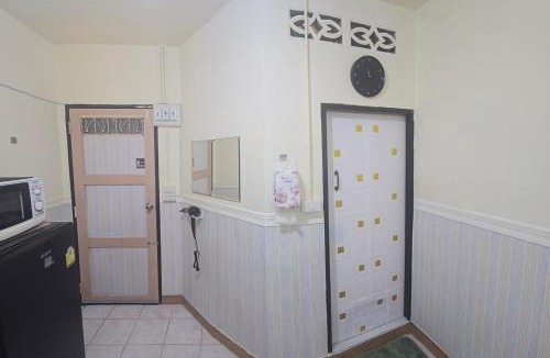 Lat Yao Apartment | 114 Boutique style Air Con apartment with free Wi-fi