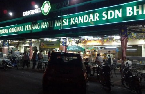 Seberang Paya Apartment | 12PAX 2Bathroom 20STEPS to Famous Kayu Restaurant