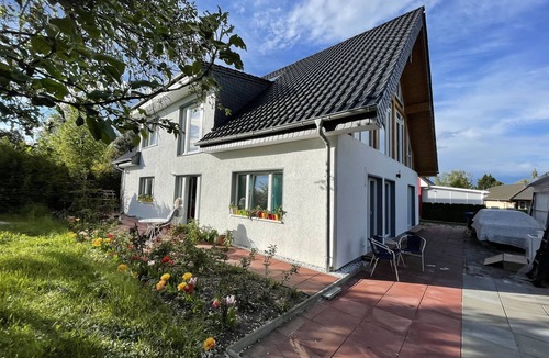 Lindenberg Apartment | 16 Km v. Berlin-Zentrum family apartment in new villa for 3 persons