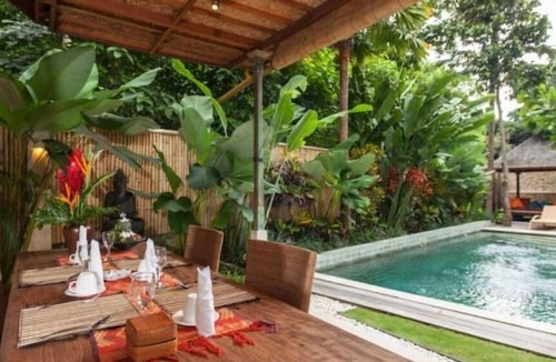 Batubelig Villa | 2 BR Tranquil Villa 10 Min Walk to Seminyak Beach
