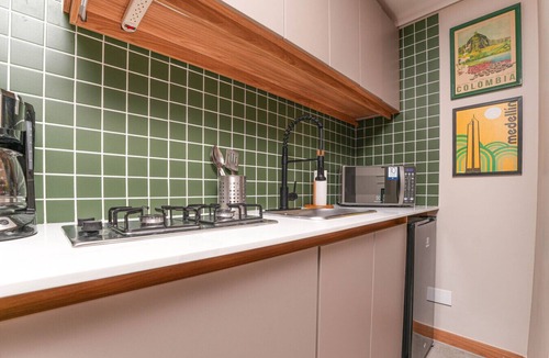 La Florida Apartment | 2BR - 2AC stylish apt near Provenza &Parque Lleras