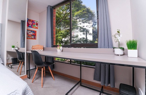 La Florida Apartment | 2BR - 2AC stylish apt near Provenza &Parque Lleras