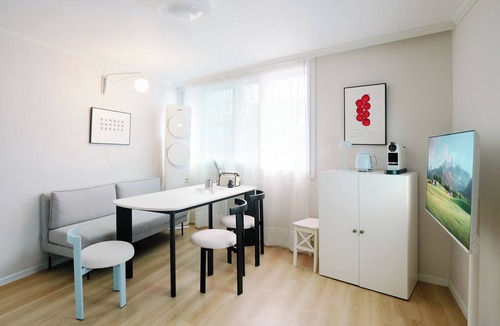 Sindangil-tong House | 2BR home in the centre of Seoul/5 guests/free luggage storage