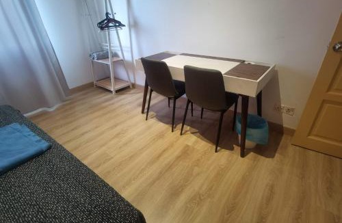 Bandar Tun Razak Apartment | 3 Rooms 10 pax VKA near LRT Axiata Bkt-Jalil IMU APU
