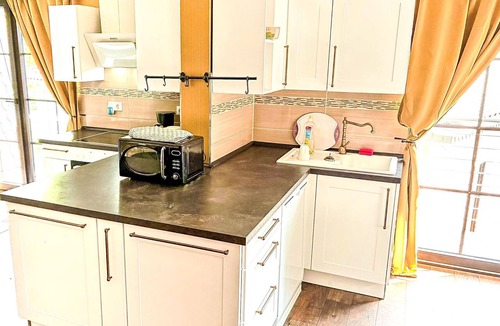 Fehrbellin House | 30 km vor Berlin bis 6 Personen Bungalow by Interhome
