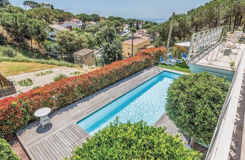 Cabrils House | 5 bedroom amazing home in Cabrils