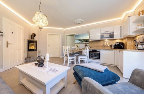 Zingst Apartment | 5-star luxury apartment right on the beach with a fireplace, spa area, and sauna