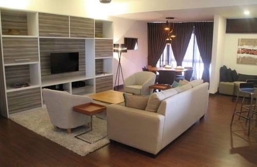 Medan Tuanku Condo | A private 2100sqf luxurious condo with modern furnishing in the heart of city