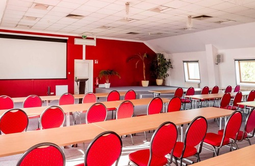 Magdeburg House | Accessible Room - Hotel Stadtfeld