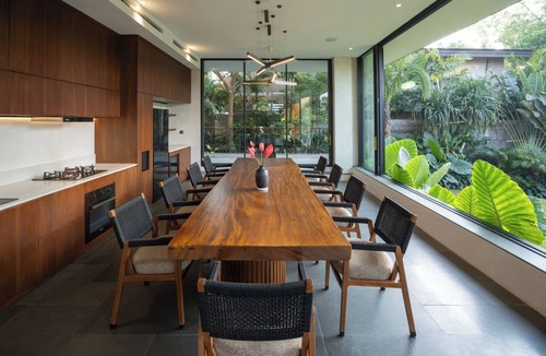 Munggu Villa | Akashi Residence | 6BR Luxe Villa Pool Slide