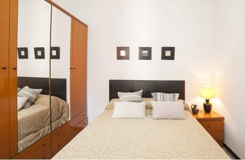 El Camp de l'Arpa del Clot Apartment | Apartament with terrace in Barcelona