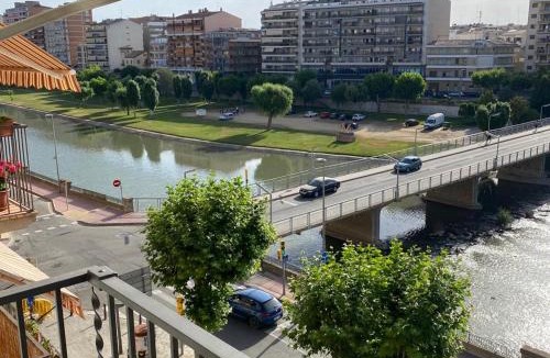 Balaguer Apartment | Apartamento completamente reformado en el casco antiguo con vistas al rio