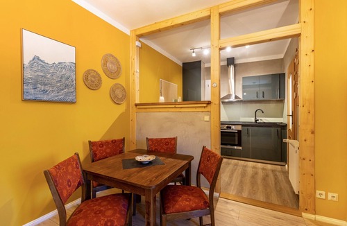 Bad Freienwalde Apartment | Apartment 'Quartier' with Wi-Fi