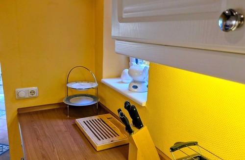 Perleberg Apartment | Apartment "Ferienhaus Sükow" with Private Terrace, Garden and Wi-Fi