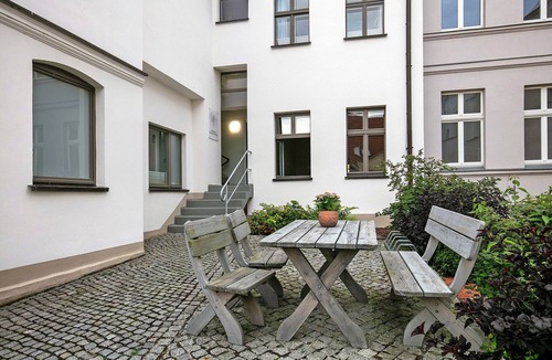 Luckau Apartment | Apartment 'Ferienwohnung 4' with Shared Terrace and Wi-Fi