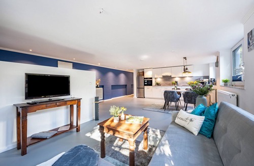 Alt-Travemunde/Ronnau Apartment | Apartment 'Meerlust' with Private Terrace, Private Garden and Wi-Fi