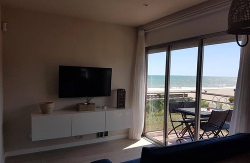 Gava Apartment | Apartment mit Meerblick, Terrasse und Schwimmbad by Interhome