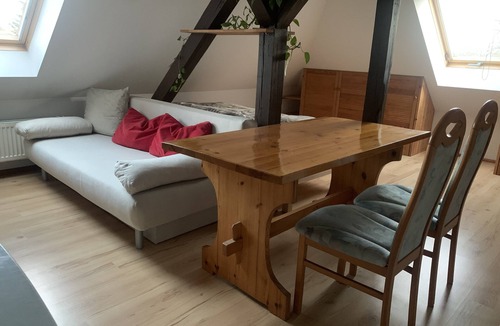 Biesdorf Condo | Apartment Sophie - cozy spacious one-room apartment