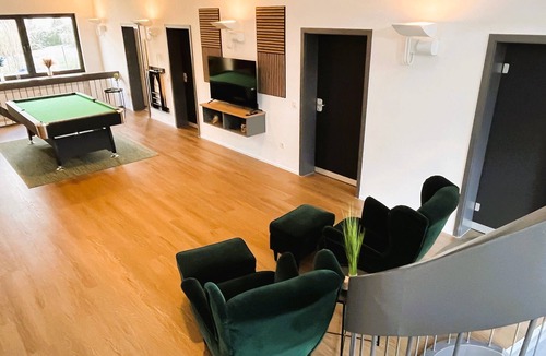 Gieselwerder Apartment | Apartment WeserWaldGlück - NEW in Wesertal for 10 pers. with pool table & barbecue area