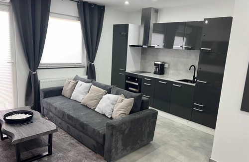 Mahlow Apartment | Beautiful 3 room apartment near Berlin with private terrace