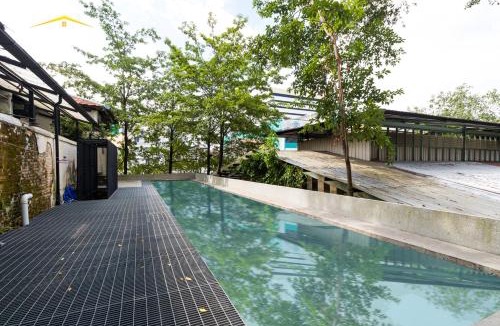 Kampung Kuchai Apartment | Belakang Kong Heng Ipoh Hotel