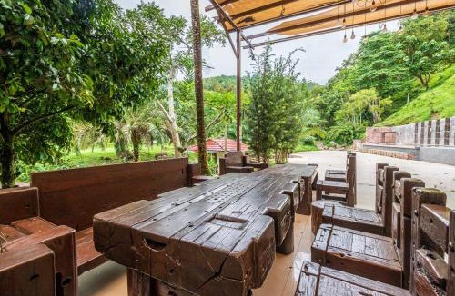 Teras House | Bentong Wellness Resort Uphill 8Room 40Pax by Verano Homestay