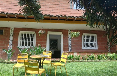 Guarne Hotel | BioHotel Ecohouse