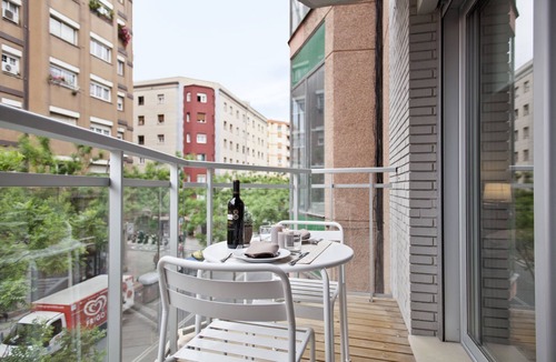 Sants-Badal Apartment | Blanca 2 - Habitat Apartments