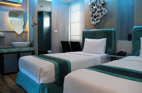 Thanon Phaya Thai Hotel | Blutique Hotel