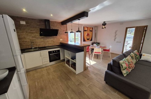 Mas Altaba House | BRAVAHOLIDAYS-621-Espigol