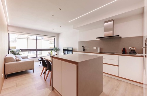 Eixample Apartment | Bravissimo Centre, Modern 2-bedroom apartment