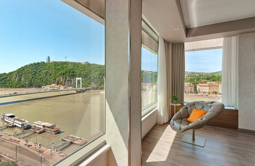 Inner City Budapest Hotel | Budapest Marriott Hotel