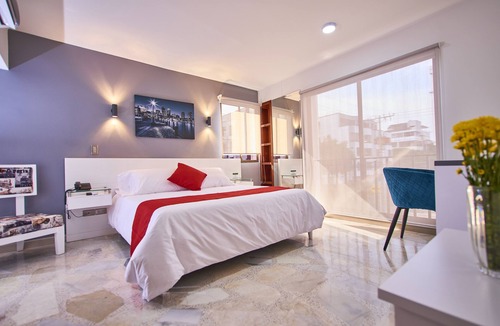 Cali Hotel | Casa Esmeralda
