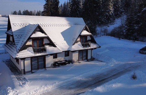 Maruszyna Cottage | Charming 4-bedroom cottage near Zakopane, next to a forest, with WiFi access