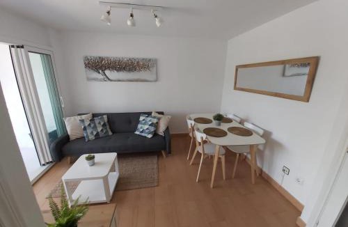 El Francas Apartment | Charming apartment with mountain view in Francàs - 45m²