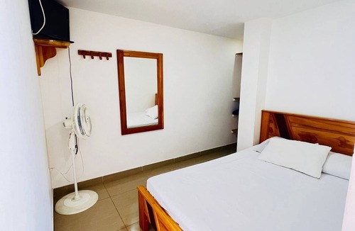 San Rafael House | Charming Central Lodging: Active Night in the quiet town of San Rafael