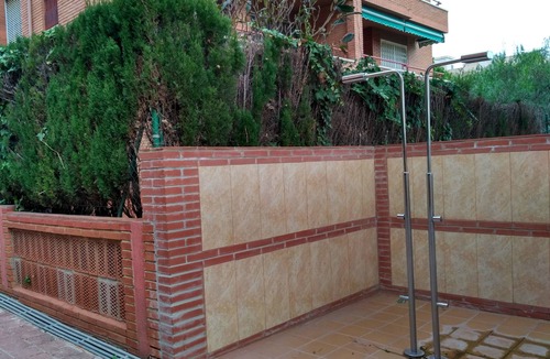 Comarruga Apartment | Comfortable apartment, Wi-Fi A/C and pool.