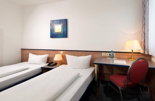 Monheim Hotel | Comfortable Double Room | Great Base for Exploring the Rhine Region