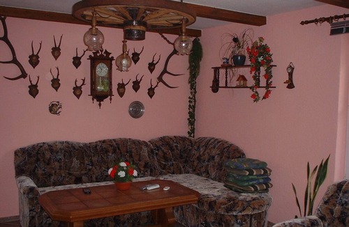Warthe Apartment | Comfortable vacation apartment with terrace and playground near the Achterwasser