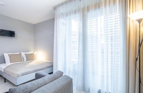 Angyalfold Apartment | Comfy flat with balcony