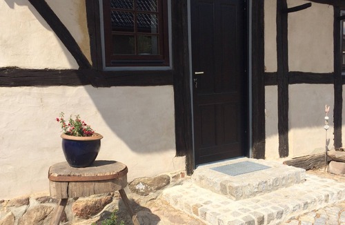 Kerzendorf House | Complete house-family-friendly-rural idyll-ecological. renovated mud house/thatched roof