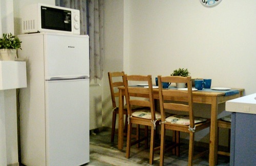 Ujlipotvaros Apartment | Cosy 2 BR jewelry box near Nyugati Railway Station