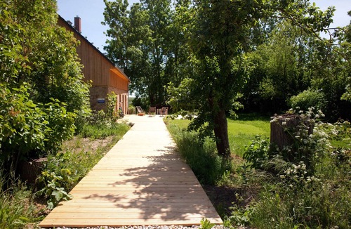 Kraatz House | Country house with terrace & garden for relaxation or concentrated work