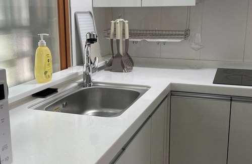 Yeoksam Apartment | Cozy 1-bedroom apartment with AC, WiFi in lovely Seoul